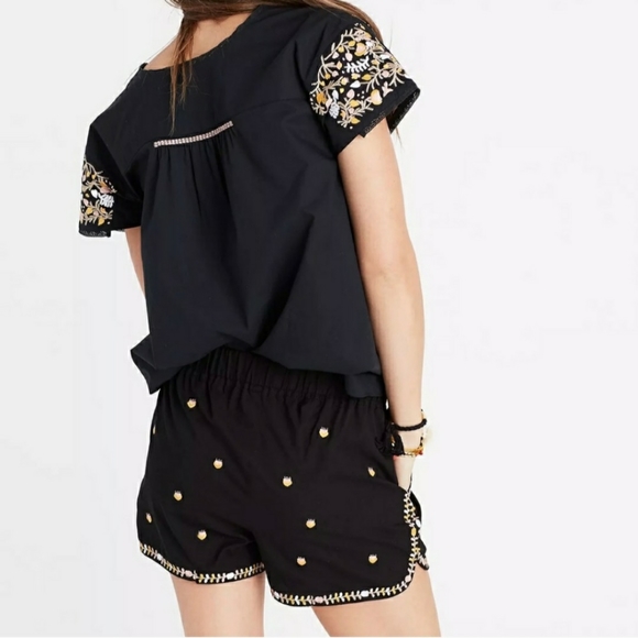 Madewell Embroidered Spring Time Pull-On Shorts Size Med Pockets  Black - Picture 2 of 8